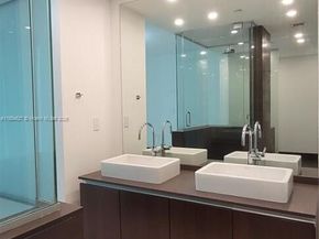 1040 Biscayne Blvd 3508, Miami FL 33132