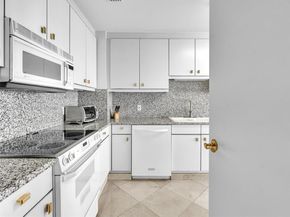 10101 Collins Ave 18C + CABANA, Bal Harbour FL 33154
