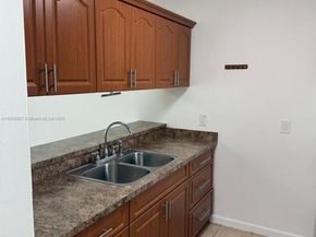 8560 N Sherman Cir 105, Miramar FL 33025