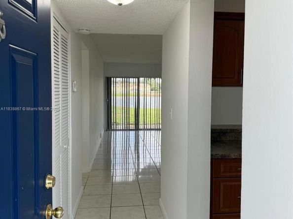8560 N Sherman Cir 105, Miramar FL 33025