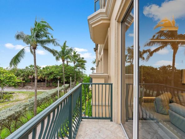 3501 N Ocean Dr V5, Hollywood FL 33019