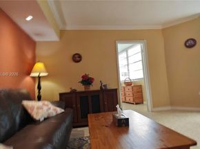 825 Brickell Bay Dr 841, Miami FL 33131