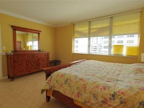 825 Brickell Bay Dr 841, Miami FL 33131