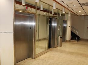 825 Brickell Bay Dr 841, Miami FL 33131