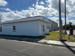 401 NW 12th Ave, Boynton Beach FL 33435
