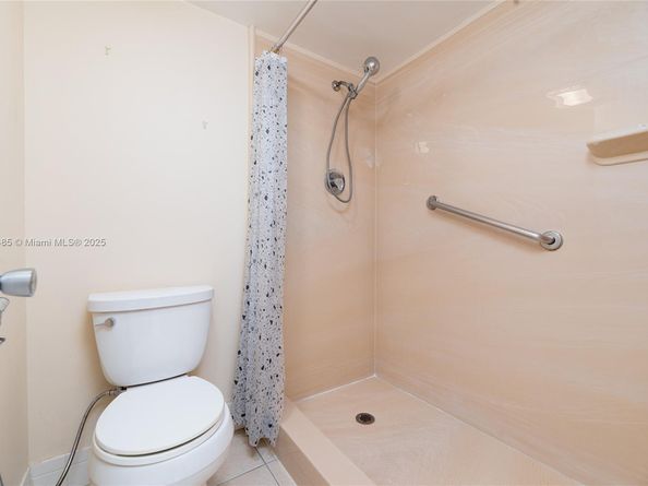 13000 SW 15th Ct 206U, Pembroke Pines FL 33027