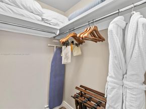 1435 Brickell Ave 3212, Miami FL 33131