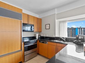 1435 Brickell Ave 3212, Miami FL 33131