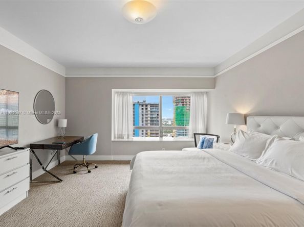 1435 Brickell Ave 3212, Miami FL 33131