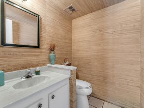 7909 SW 105th Ave, Miami FL 33173