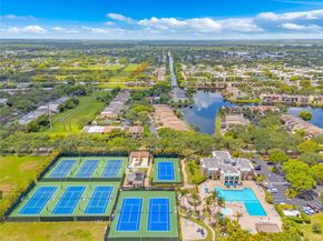 7909 SW 105th Ave, Miami FL 33173