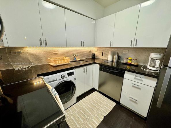 1500 Bay Rd 462S, Miami Beach FL 33139