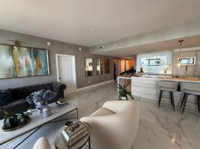 16385 Biscayne Blvd 3018, North Miami Beach FL 33160