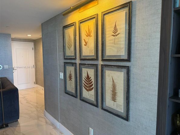 16385 Biscayne Blvd 3018, North Miami Beach FL 33160