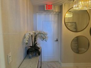 16385 Biscayne Blvd 3018, North Miami Beach FL 33160