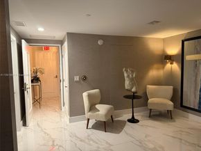 16385 Biscayne Blvd 3018, North Miami Beach FL 33160