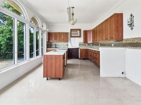 4399 SW 89th Ave, Miami FL 33165