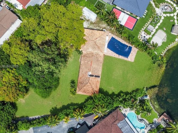 4399 SW 89th Ave, Miami FL 33165