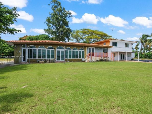 4399 SW 89th Ave, Miami FL 33165