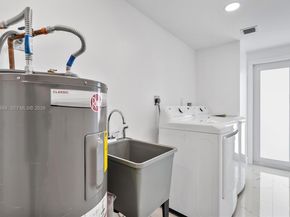 5711 NE 20th Ter, Fort Lauderdale FL 33308