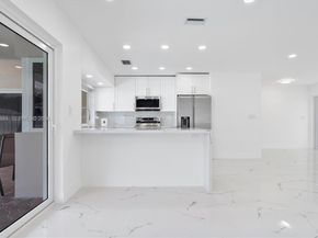 5711 NE 20th Ter, Fort Lauderdale FL 33308