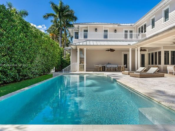 2500 Regatta Ave, Miami Beach FL 33140