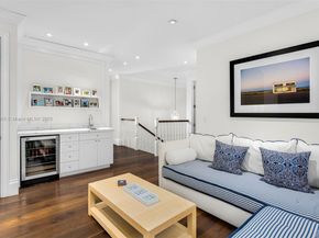 2500 Regatta Ave, Miami Beach FL 33140