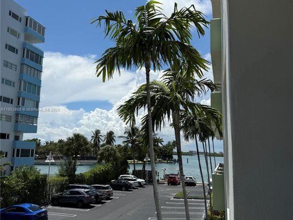 10350 W Bay Harbor Dr 2L, Bay Harbor Islands FL 33154
