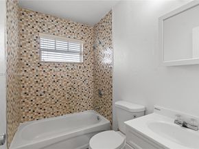 3361 NW 189th St, Miami Gardens FL 33056