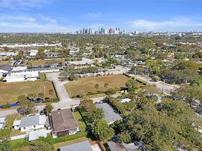 920 SW 28th St 1-2, Fort Lauderdale FL 33315