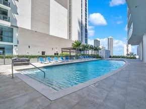 1600 NE 1st Ave 1601, Miami FL 33132