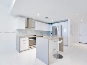 1600 NE 1st Ave 1601, Miami FL 33132