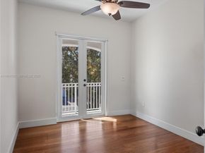 11113 NW 71st Ter, Doral FL 33178