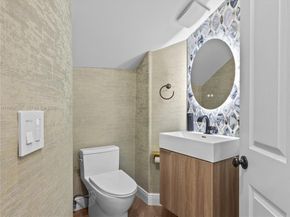 11113 NW 71st Ter, Doral FL 33178