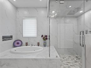 11113 NW 71st Ter, Doral FL 33178