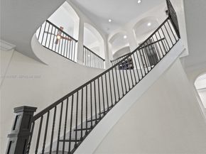 11113 NW 71st Ter, Doral FL 33178