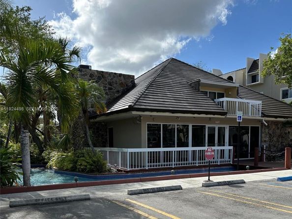 Undisclosed Address #A11924498, Miami FL 33143