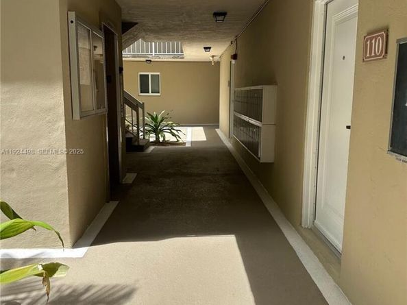 Undisclosed Address #A11924498, Miami FL 33143
