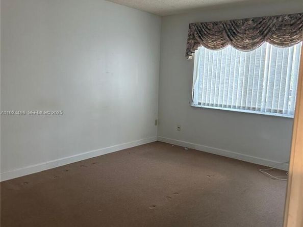 Undisclosed Address #A11924498, Miami FL 33143