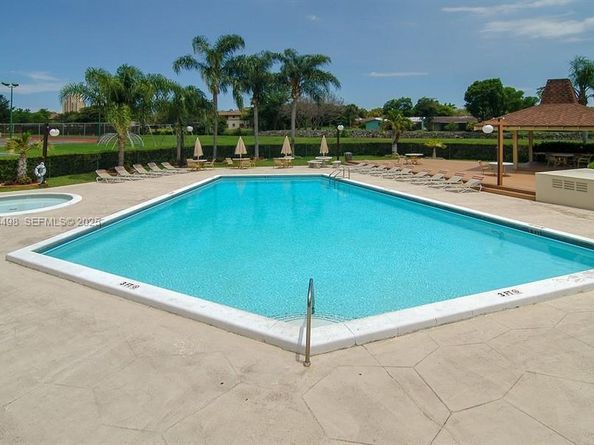 Undisclosed Address #A11924498, Miami FL 33143