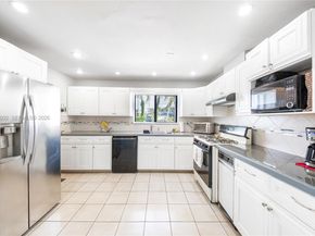 10020 SW 83rd St, Miami FL 33173