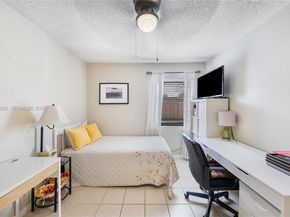 10020 SW 83rd St, Miami FL 33173