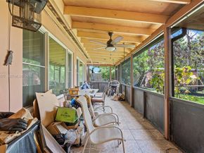 20054 NW 12th Pl, Miami Gardens FL 33169