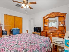 20054 NW 12th Pl, Miami Gardens FL 33169