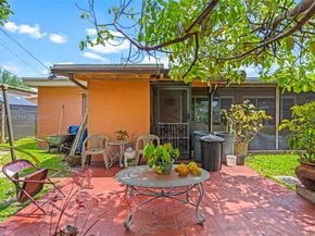 20054 NW 12th Pl, Miami Gardens FL 33169