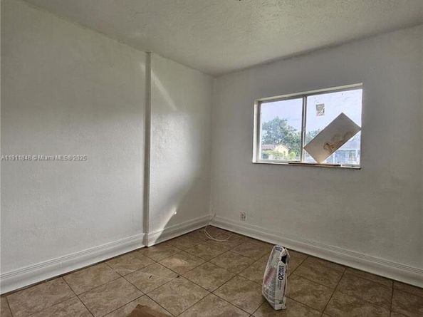 22300 SW 114th Ct, Miami FL 33170