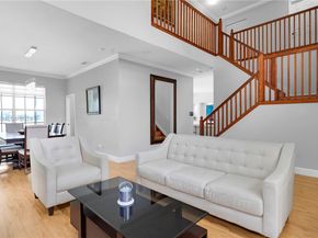 1361 NW 185th Ave, Pembroke Pines FL 33029
