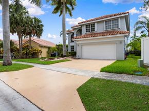 1361 NW 185th Ave, Pembroke Pines FL 33029