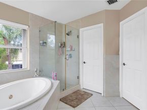 1361 NW 185th Ave, Pembroke Pines FL 33029