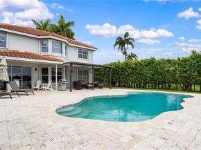1361 NW 185th Ave, Pembroke Pines FL 33029